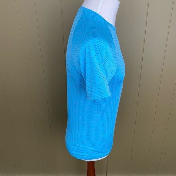 Under Armour The Tech Tee men S loose fit short sleeve Crewneck stripe t-shirt - Picture 4 of 9